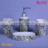 China Supplier Colorful Bathroom Accessories Set thumbnail-2