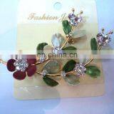 Newest Fashion Alloy Diamond Flower Leaf Brooch Pin thumbnail-1