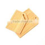 WOODEN/BAMBOO CUTTING BOARD Choppig Block With Handle thumbnail-1