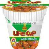 Instant Noodles in Cup Beef Flavour thumbnail-1