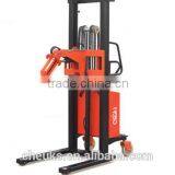 Labor-saving Semi Electric Stacker HDF Series thumbnail-2