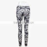F5W30062 Monochrome Floral Printed Leggings Women Sportwear Pants thumbnail-4
