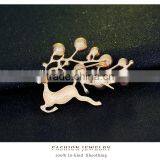 Christmas Pearl Crystal Pin Brooch Reindeer Stag Buck Deer Costume Jewelry Silver/Gold Tone thumbnail-6