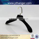 CY-626 Grey Suit Velvet Hanger on Shoulder Flocking Velvet Hanger for Wholesale Clothes thumbnail-5