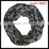 Wholesale vintage clips black grey scarf