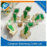 Zinc Alloy Imitation Hard Enamel High Quality Uniform Metal Badge for School Teenages in Competitive Price for Selling thumbnail-2