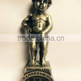 2015 Bronze Boy Having a Pee Fountain Sculptue Metal Statue Nude Child