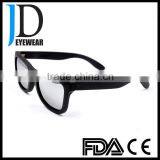 China Handmade Custom Natural Round Wood Sunglasses Wholesale European Style Eyeglass Frames thumbnail-3