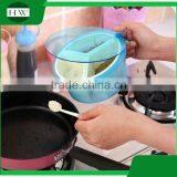 Kitchen Accessories Plastic Seasoning Pot Condiment Container Spice Pots Box Tin Bottle Jar thumbnail-2