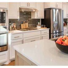 Code：8033，Calacatta Artificial Stone Quartz Slab Kitchen Countertops thumbnail-3