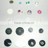 Fashion Plastic Button Garment Accessory thumbnail-1