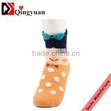 Custom Colourful Lovely Dot Women Fuzzy Terry Warm Thick Cartoon Fluffy Sport Socks thumbnail-2