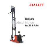 1300kg Electric Reach Stacker Q Series
