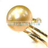 Gold Ring With South Sea Pearl thumbnail-3