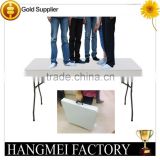 Manufacturer plastic White table with removable legs