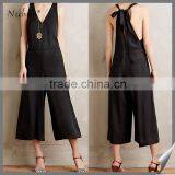 2016 Deep v Neck Sleeveless Design Black Fashion Jumpsuit thumbnail-1
