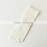 Best Socks Manufacturer Custom OEM Design Plain Solid White Color Organic Cotton Knitted Women Comfortable Socks