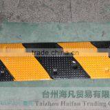 1000*320*45mm Durable Reflective Speed Hump Used in Intersection/heavy Strength Rubber Road Road Speed Hump for Crossing thumbnail-2