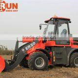 2.0 Ton Made In China Everun Brand Mini Front End Loader With 16/70-20Tyre thumbnail-3