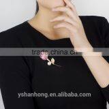Fashion Micro Natural Pearl Inlay Zircon Gold-plated Corsage thumbnail-3