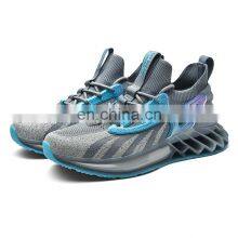 Factory Outlet 2022 Christmas Men's Running Fashion Blade Flying Knitting Damping Breathable Customized Walking Casual Sneakers