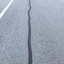 Factory Supply ROAD SURFACE CRACK SEALING TAPES thumbnail-3