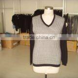 Men's Knitted Sleeveless Sweater thumbnail-1