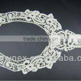 Collar Lace thumbnail-1