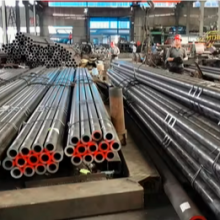ASTM A213 SA213 T5 T9 T11 T12 T22 T91 TP304 Tp316 Tp316L Seamless Ferritic and Austenitic Steel Boiler Superheater Heat-Exchanger Tubes Tubing Pipe thumbnail-5