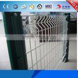 Useful Outdoor Triangular Fencing PVC Coated Galvanized Wire Mesh Fence For Barrier of Lawn