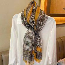 Prevent Bask Scarves Moire Sunscreen Silk Paintings Scarf Flowers Beach Scaves High Quality thumbnail-1