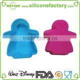 2015 Hot Selling Christmas Related Snowman Shaped Silicone Cake Molds thumbnail-3