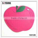 16139 Apple Shape Unti-skidding Table Silicone Mat thumbnail-1