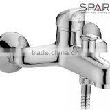 Single Handle Hot and Cold Bathtub Brass Faucet thumbnail-2