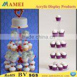 Easy clean plexiglass cake stands for wedding cakes
