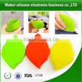 Silicone Drinking Cup/Fashion Leaf Shaped Silicone Pocket Cup,water Cup for Portecting Nature thumbnail-2