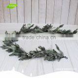 GNW CHGR-1607006 Superior Quality Wholesale Christmas Door Decorative Artificial Christmas Garland thumbnail-1