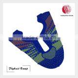 Most Popular Sports Shoes Use Air Mesh Fabric thumbnail-3