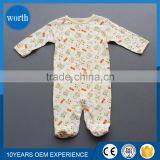 2015 Hot Sale Baby Boy Long Sleeve Romper With Feet thumbnail-1