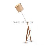 China supplier wooden floor lamp, new design lighting for 2015