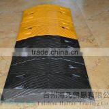 1000*350*50mm Heavy Strength Speed Hump for Crossing/High Quality Hot Sell Rubber Speed Hump Used in Intersection thumbnail-3