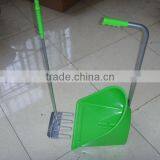 Plastic Dustpan Supplier thumbnail-5