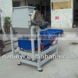 Plastic Granule Linear Vibrating Screen Machine Producer