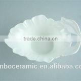 Fashion Small White Porcelain Leaf-shaped Dish thumbnail-3