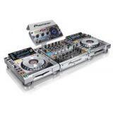 DJ Set: 2 x CDJ-2000 Nexus + DJM-900 Nexus + RMX-1000 Platinum Limited Edition Set