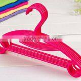 Hot Sell Factory Supply Cheap Plastic Clip Hanger thumbnail-6