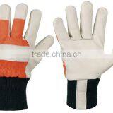 Cold Weather Reflective Gloves thumbnail-4