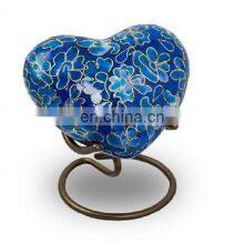 Heart Urn With Stand thumbnail-2