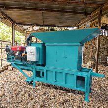 Panqi Double Cylinder Green Yellow Square Straw Silage Alfalfa Baler Hydraulic High Productivity 1 Year Warranty thumbnail-5