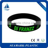 2016 bulk cheap custom made printed black silicone bracelets for events